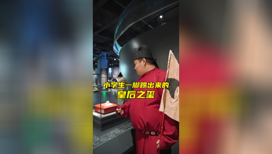 正版管家婆资料今天2025,得知T1瓦夺冠的Faker,前瞻性战略落实探讨_潮流版V15.15